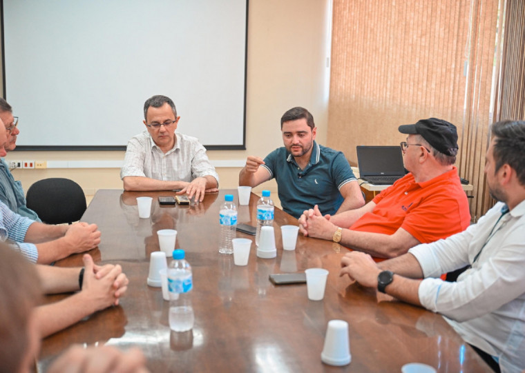 Vice-governador, Gabriel Souza se reuniu com lideranças da região