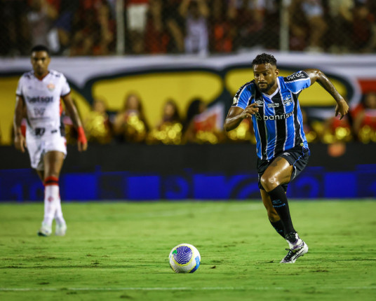 Entre negociações e saídas, Grêmio tem um fim de ano movimentado