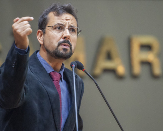 Jonas Reis (PT) será o novo líder da oposição na Câmara de Porto Alegre