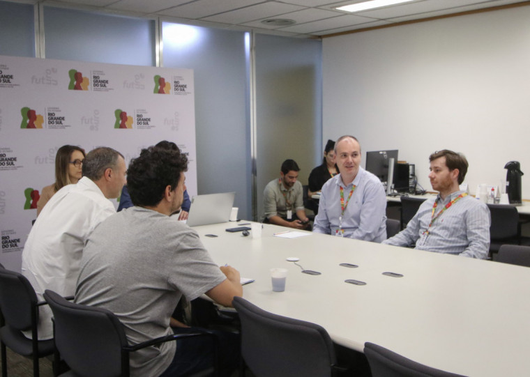 No Brasil, nas mesmas bases de comparação, o PIB registrou avanço de 0,9% e 4,0%, respectivamente