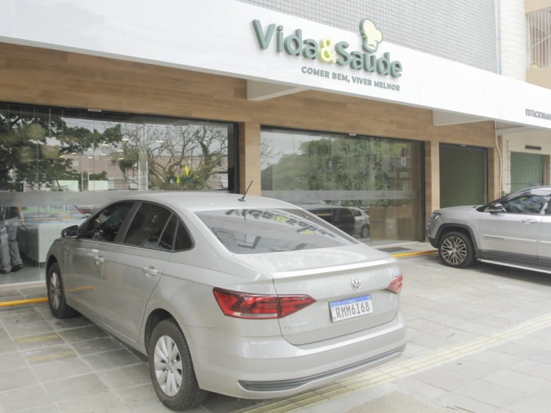 A unidade da Zona Sul est&aacute; localizada na avenida Wenceslau Escobar Foto: EVANDRO OLIVEIRA/JC