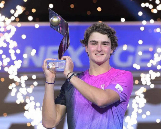 João Fonseca conquista o título do Challenger de Camberra e atinge seu melhor ranking