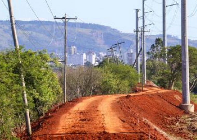 Trecho entre as Ebaps 9 e 10 foi reforçado a uma cota superior à registrada na cheia de maio de 2024
