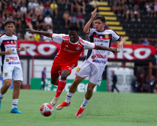 Inter empata com Flamengo-SP e cai na Copinha com um ponto em três jogos