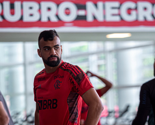 Presidente do Flamengo confirma venda de Fabrício Bruno: 'não queria ficar'