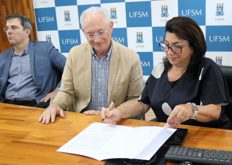 UFSM e Agência de Desenvolvimento local assinaram termo de intenção