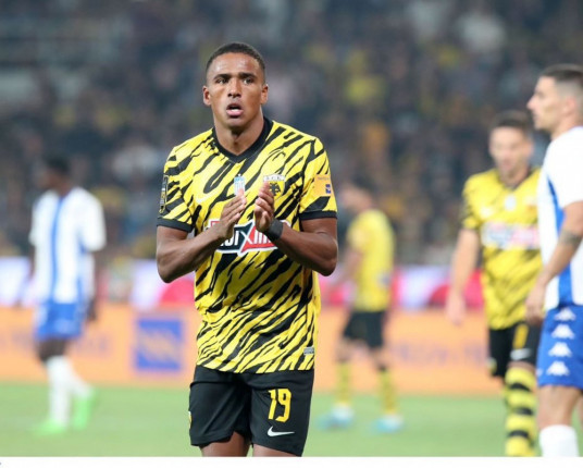 Grêmio pode ser superado pelo Santos na disputa por Eliasson