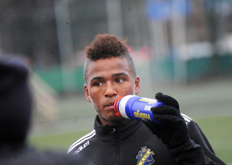 Eliasson custaria todo o restante da verba de transferências do Tricolor