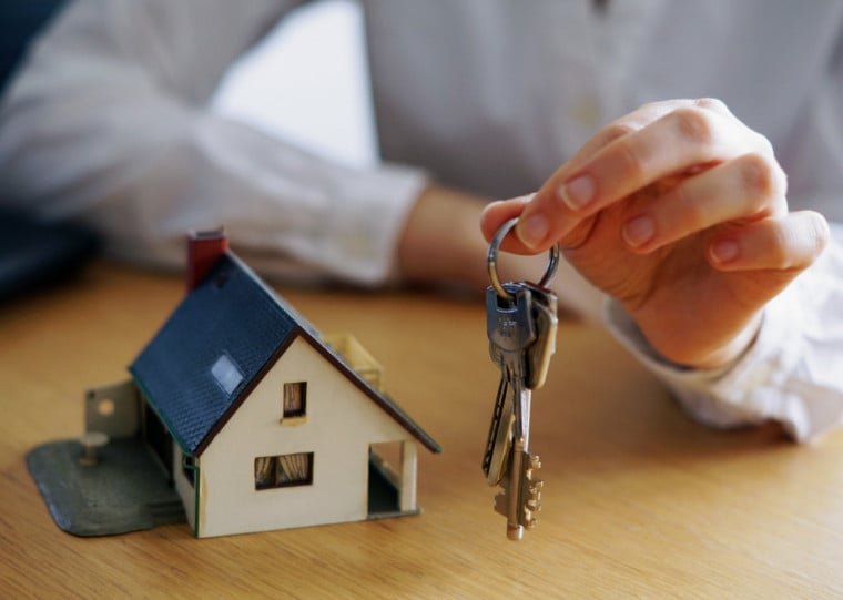 Em 2025, fatores como alta da taxa de juros Selic e demanda devem manter os preços em alta