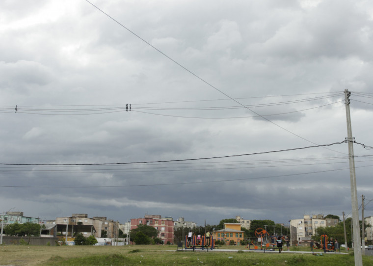 Formação de uma frente fria deve trazer fortes chuvas em diferentes regiões do Estado