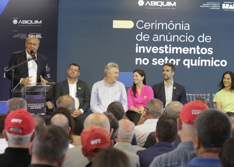 Em cerimônia realizada na sede da Braskem, no Polo Petroquímico de Triunfo, com a presença do vice-presidente da República, Geraldo Alckmin, empresários detalharam os aportes