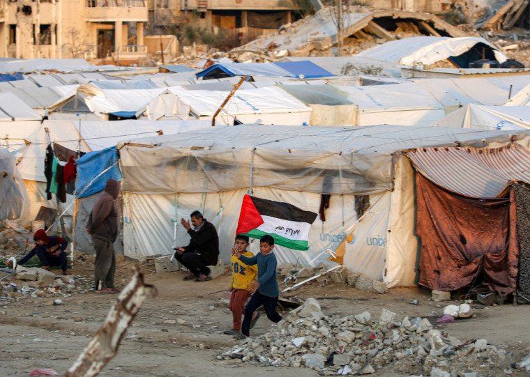 Pelo acordo, haverá três fases, e a troca de reféns sequestrados pelo Hamas por prisioneiros palestinos está prevista para começar neste domingo