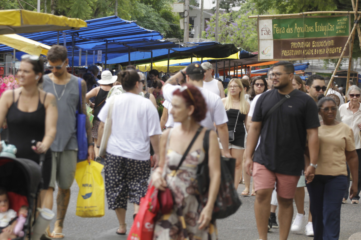 Feiras Ecológicas de Porto Alegre têm bom público neste sábado