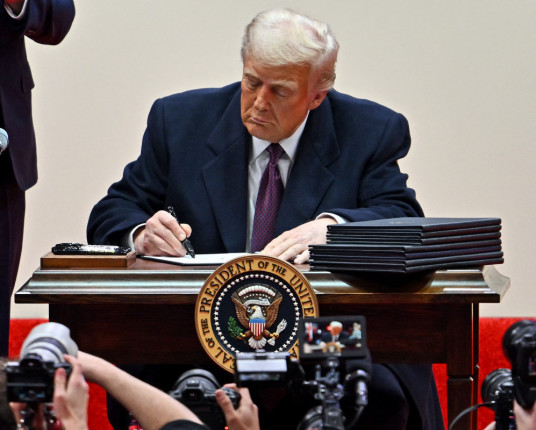 Protecionismo de Trump traz riscos e oportunidades para exportações em Rio Grande, crê Bacchieri