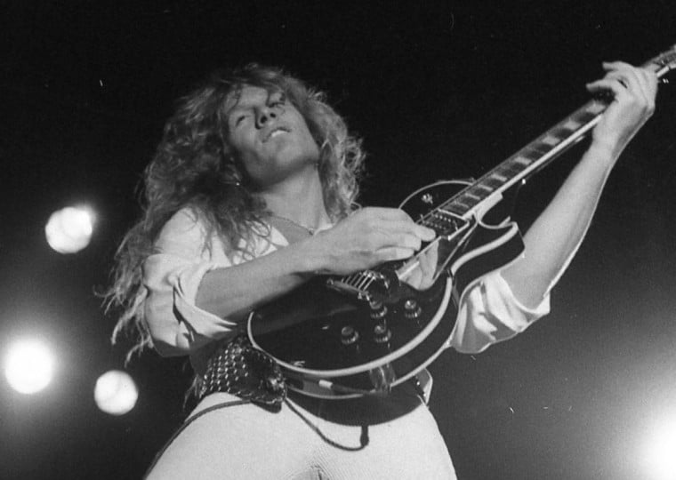 Músico inglês também tocou com grupos como Tygers of Pan Tang, Thin Lizzy e Blue Murder