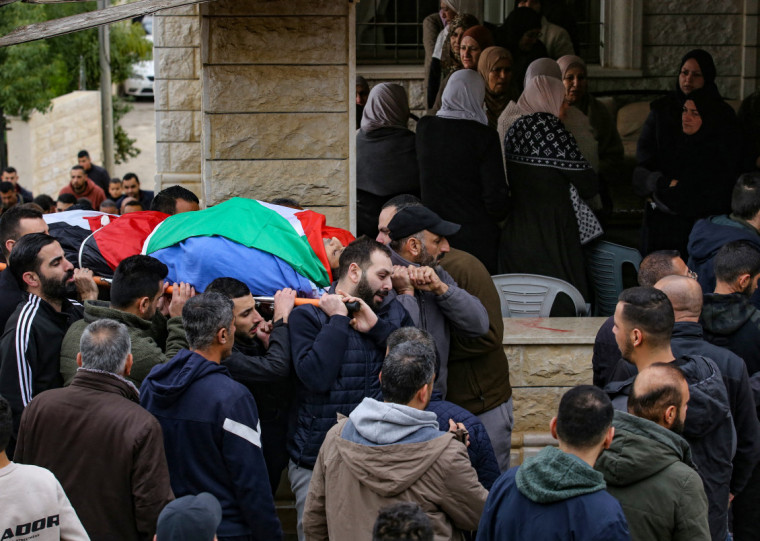 Ao menos 10 pessoas já morreram na incursão Israelense à Cisjordânia