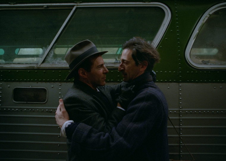 É oferecido um formulário opcional para a divulgação do uso de IA, mas a investigação do processo deve implicar em novas regras para 2026