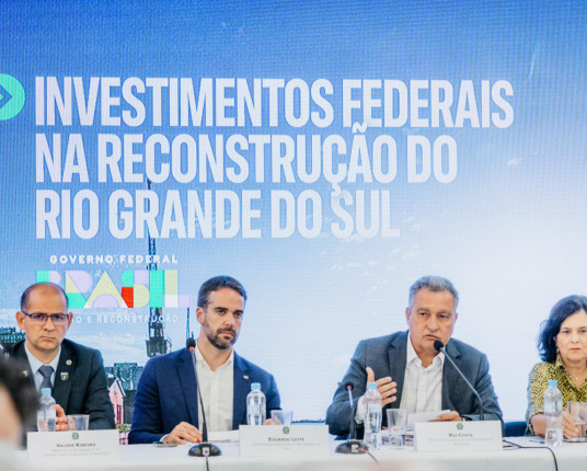 Governo federal investiu R$ 81,4 bilhões para reconstrução do RS, diz Rui Costa