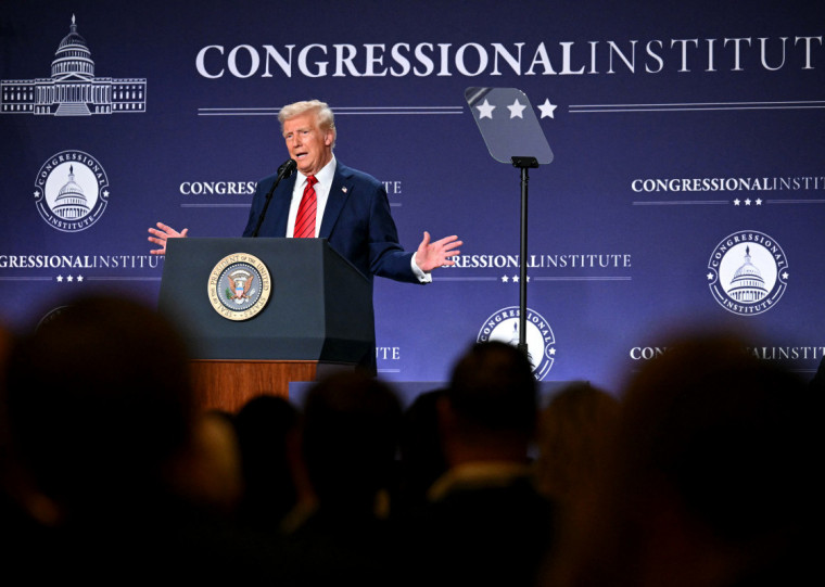 O modelo econômico proposto por Trump também incentiva que empresas estrangeiras montem as suas unidades nos EUA