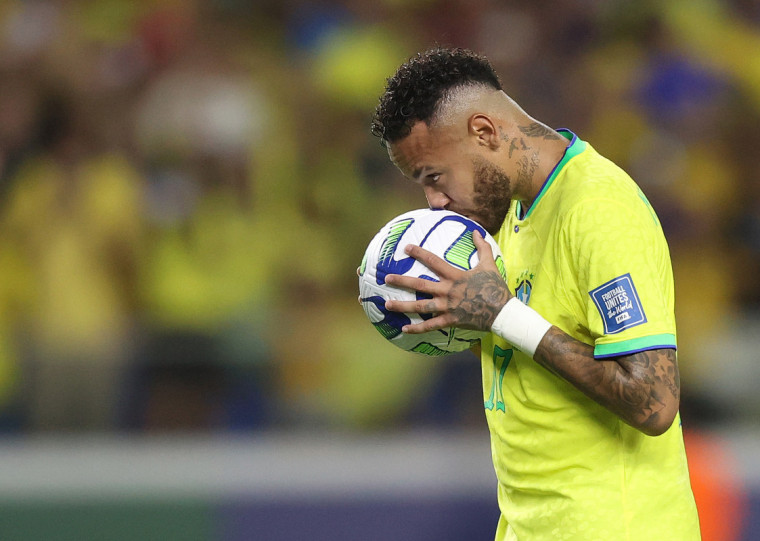 Neymar retorna ao Peixe na expectativa de ganhar minutos em campo