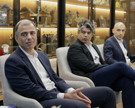 Auren estima abertura do mercado livre de energia para residências até 2030