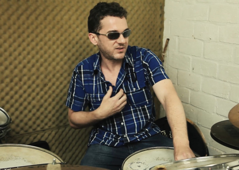 'As Pedras do Rio Ligeiro – A História do Rock no Vale do Paranhana' retrata bandas dos anos 1980 e 1990