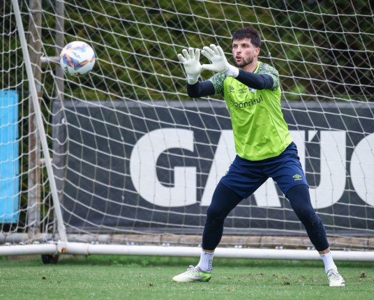 Já com o estilo Quinteros, Grêmio recebe o São Luiz na Arena