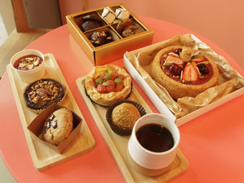 A Hedon&ecirc; conta com tr&ecirc;s linhas: dia a dia, eventos e kits presente&aacute;veis  Foto: EVANDRO OLIVEIRA/JC