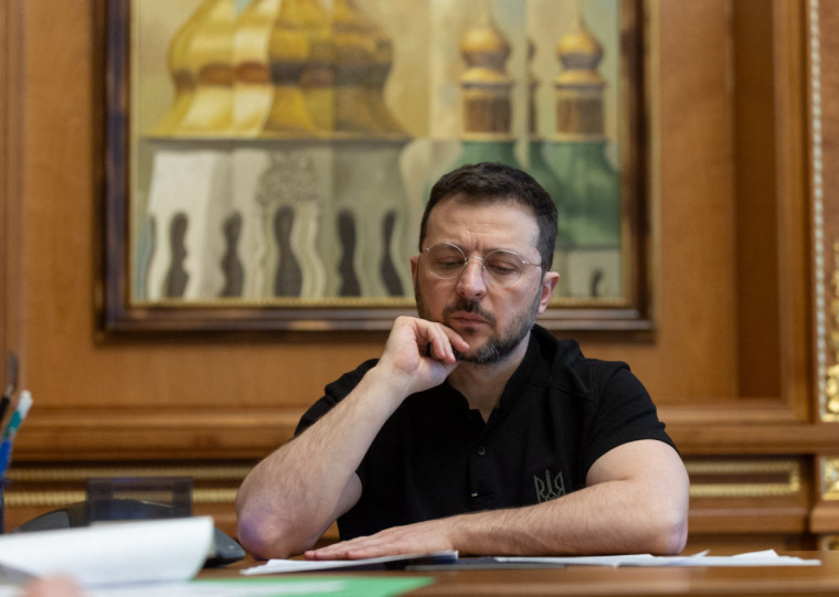 Segundo Zelensky, conversas entre R&uacute;ssia e Trump, sem a Ucr&acirc;nia, n&atilde;o levar&atilde;o a resultados