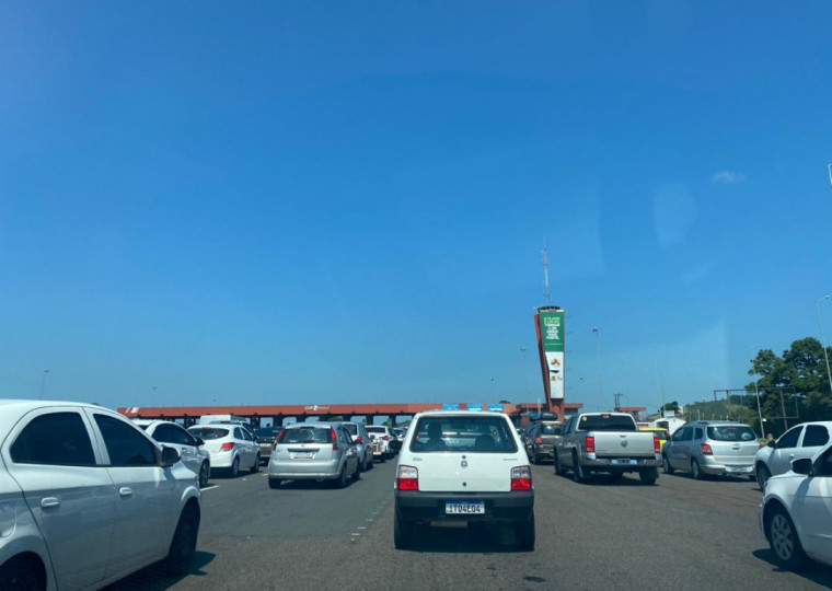 São aguardados cerca de 60,9 mil veículos no sentido Capital ao longo deste domingo 
