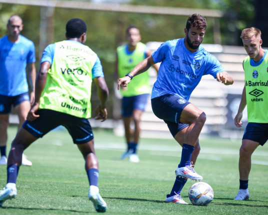 Grêmio se reapresenta para semana de clássicos decisivos da fase de grupos do Gauchão
