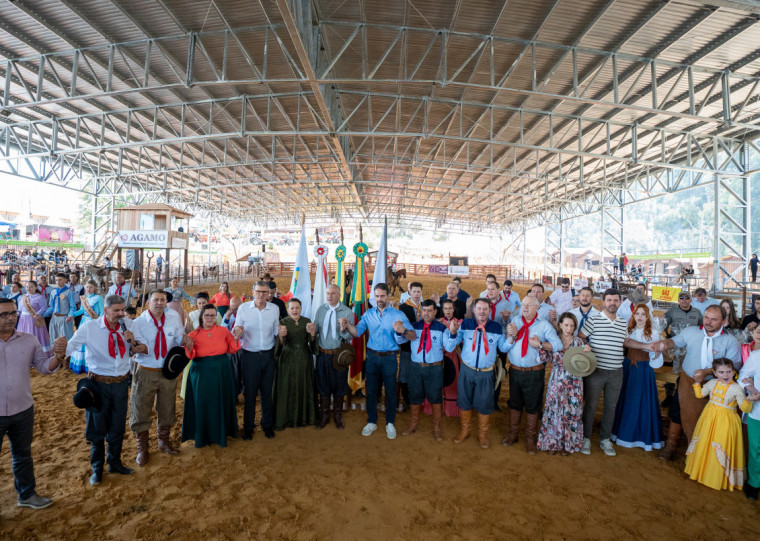 Investimento foi de R$ 8 milhões; cidade recebe Rodeio Internacional e Festa Nacional do Churrasco até dia 9
