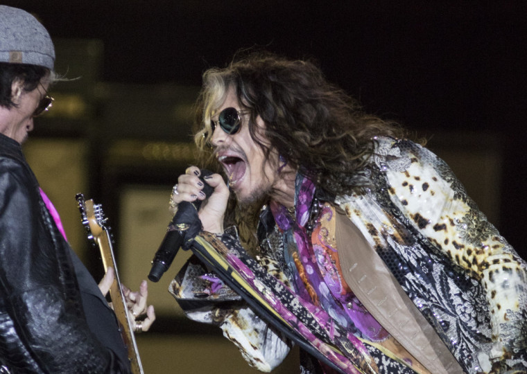 Vocalista do Aerosmith, Steven Tyler, em foto durante show em Porto Alegre, em 2016