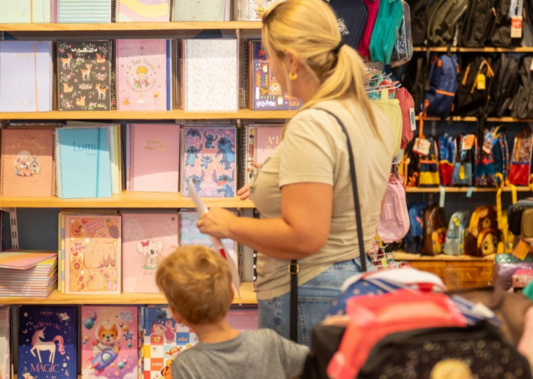 Papelarias e livrarias são a preferência para compra por quase 80% dos entrevistados