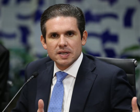 Motta deve levar decisão sobre projeto de anistia aos líderes