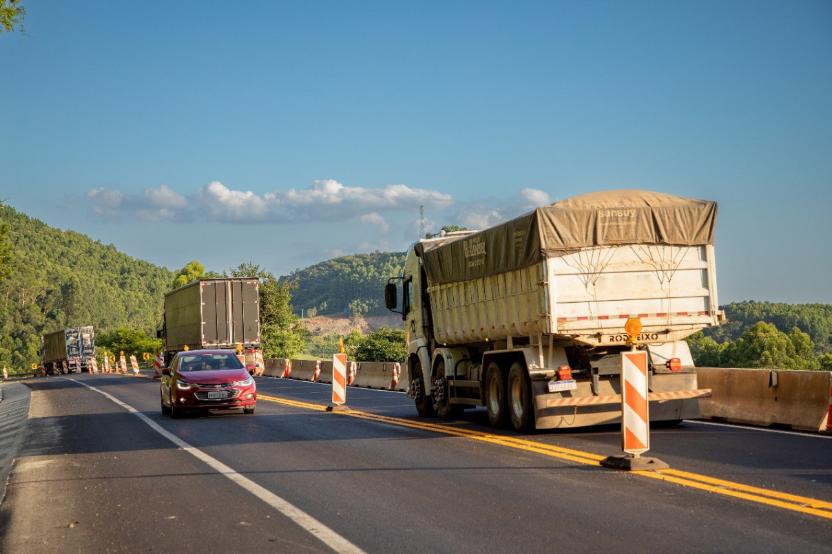 Obras de recuperação em trecho da BR-386, em Pouso Novo, foram concluídas nove meses após as enchentes | CCR ViaSul/Divulgação/JC