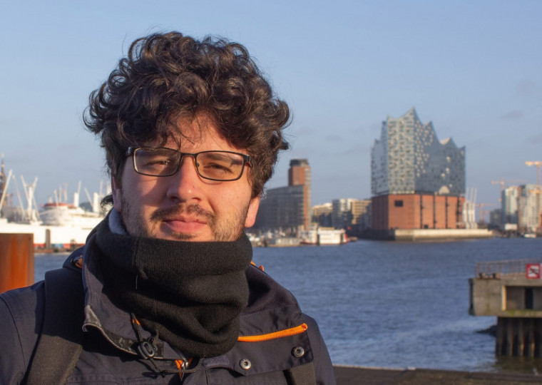 Bruno Segatto é mestre em História pela UFRGS e pesquisador da história política latino-americana e cultural da imprensa.