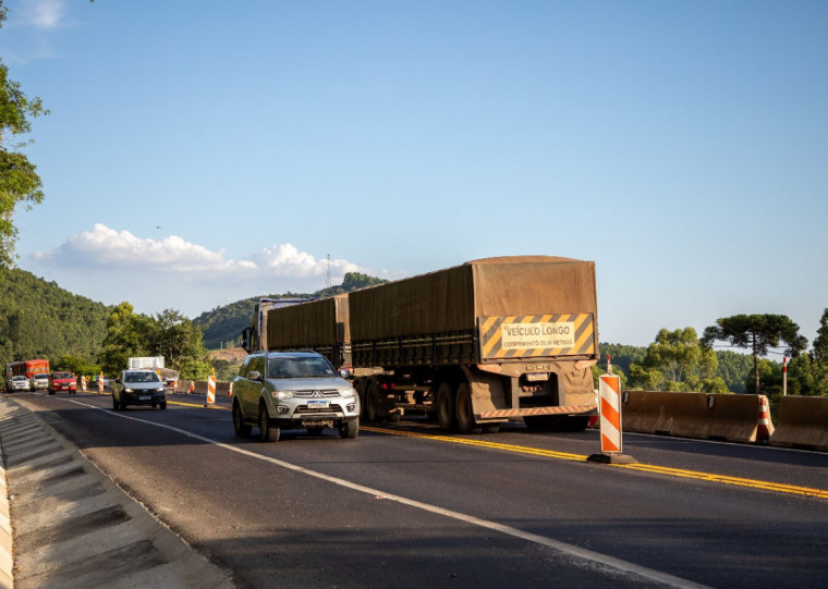 Retomada da circulação de veículos é em ambos os sentidos do km 297 da BR-386