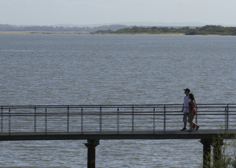 Sábado será de tempo firme, com sol predominante e calor em Porto Alegre