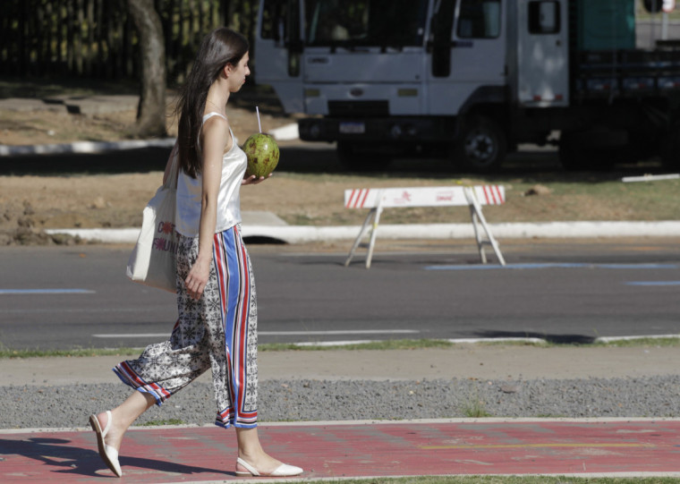 Em Porto Alegre, a quarta-feira será mais um dia tórrido, com alto risco para a saúde pública