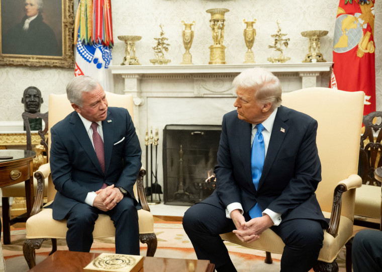 Trump espera que Abdullah 2&ordm; concorde com sua proposta sobre os palestinos