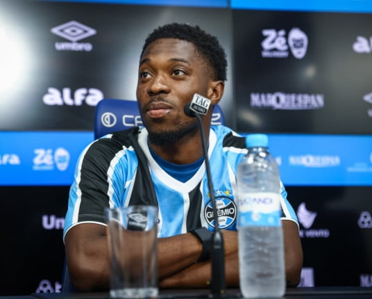 Virtualmente classificado, Grêmio quer reforçar grupo para fase final do Gauchão