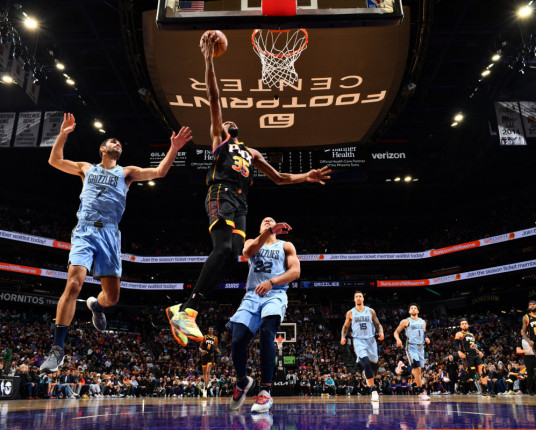 Durant alcança marca especial na NBA, mas Suns perdem dos Grizzlies em casa