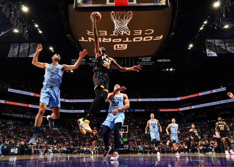 Durant se tornou o oitavo jogador da história da liga a superar a marca de 30 mil pontos