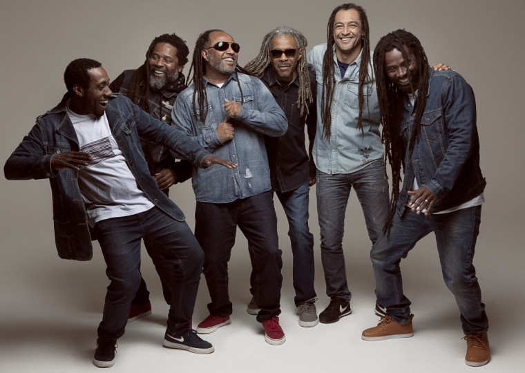 Produto Nacional completa novo ciclo de vida, professando esperança e resistência em sua música 