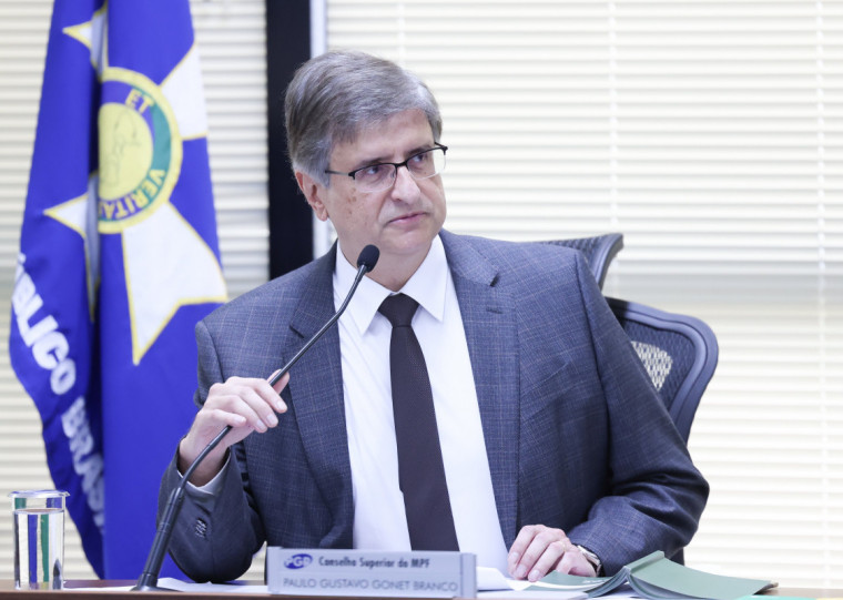 Paulo Gonet denunciou Bolsonaro e outros 33 pela articulação de um golpe de Estado 