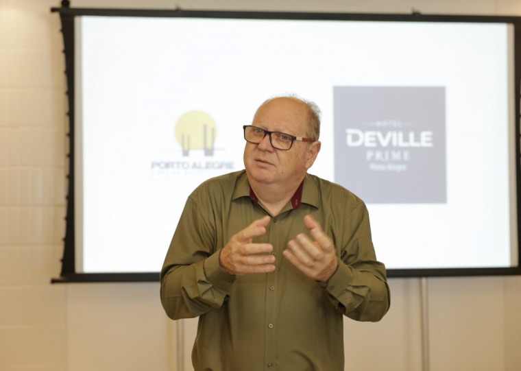 Em coletiva de imprensa, o presidente da POA CVB, Luiz Vicente Basso, destacou pontos importantes do projeto