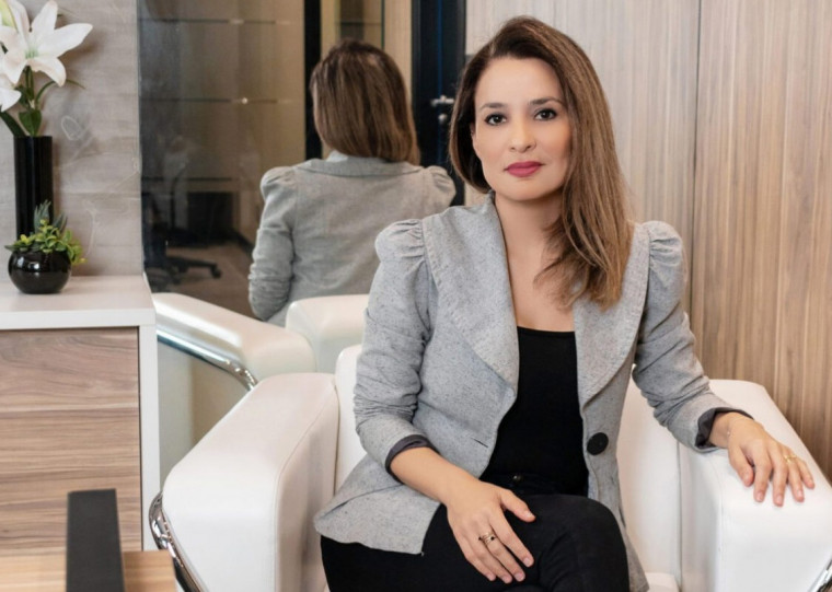 Renata Da Veiga Lima Bernardes, advogada da Área Cívil
