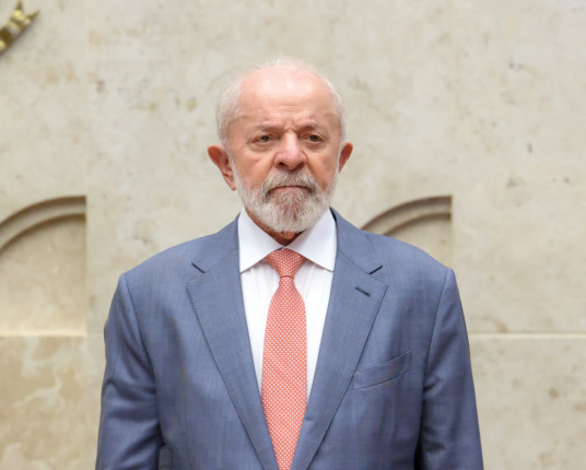 Para 62% dos brasileiros, Lula não deveria se candidatar em 2026, diz pesquisa Genial/Quaest