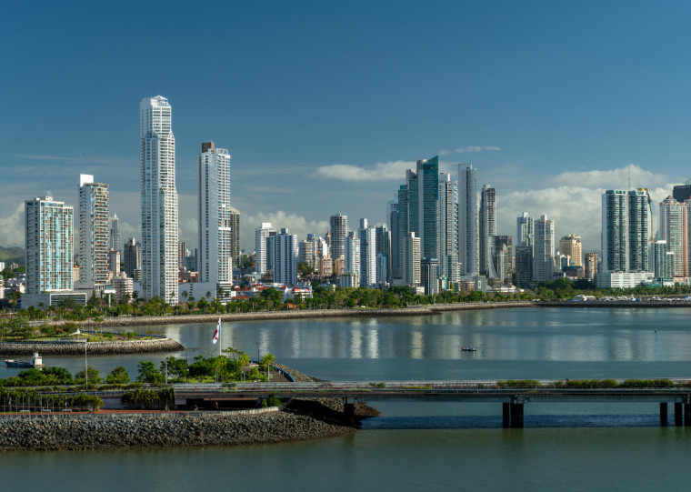 Capital do país, a cidade do Panamá tem alguns dos arranha-céus mais altos da América Latina